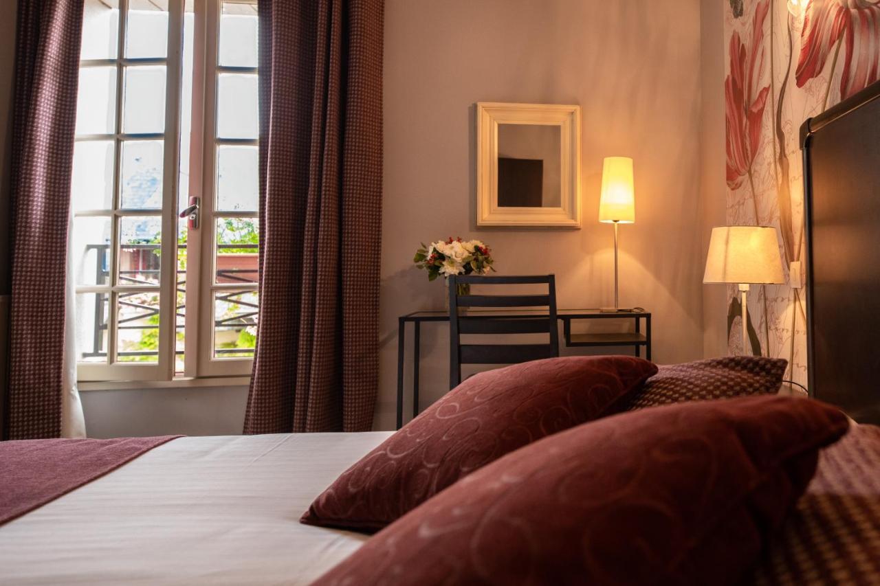 Logis Hotel La Croix Blanche Fontevraud Exteriér fotografie