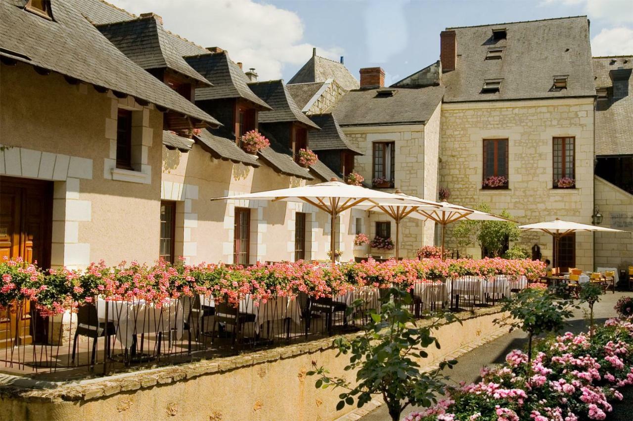 Logis Hotel La Croix Blanche Fontevraud Exteriér fotografie